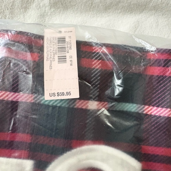 NWT - Victoria's Secret Plaid Tote Bag - Red and Green - Picture 6 of 6